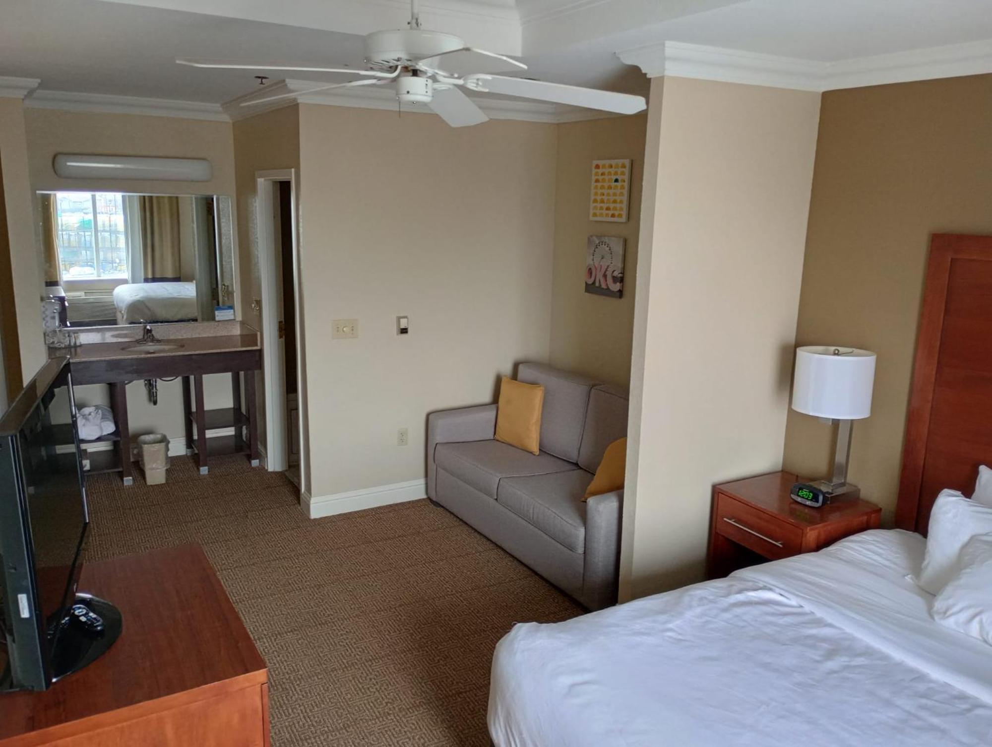 Samir Stay At Nw Expressway Oklahoma City Esterno foto